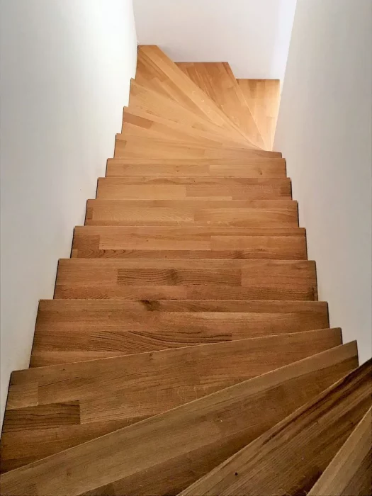 Treppen im Wohnbereich – passend belegt